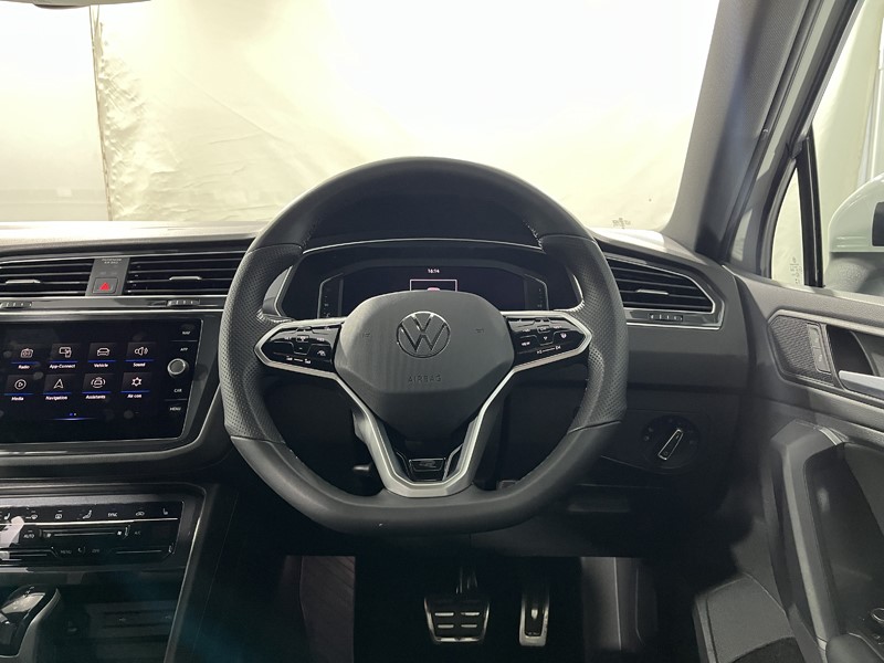 Used Volkswagen Tiguan 2023 for sale - 77323542: Photo 5