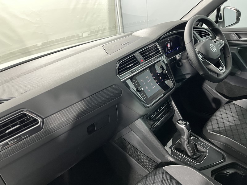 Used Volkswagen Tiguan 2023 for sale - 77323542: Photo 7