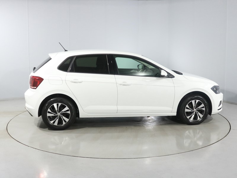 Used Volkswagen Polo 2020 for sale - 76981050: Photo 3
