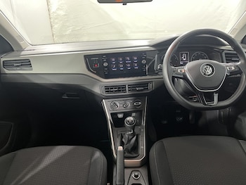 Used Volkswagen Polo 2020 for sale - 76981050: Photo
