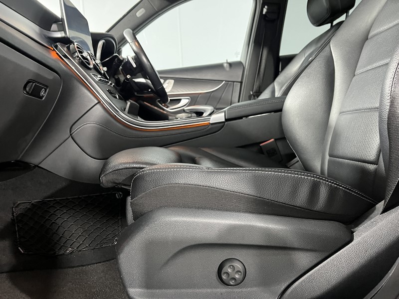 Used Mercedes-Benz GLC 2017 for sale - 77803993: Photo 35