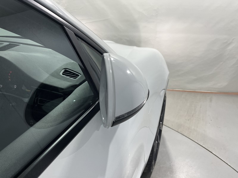 Used Porsche Macan 2020 for sale - 77245243: Photo 42