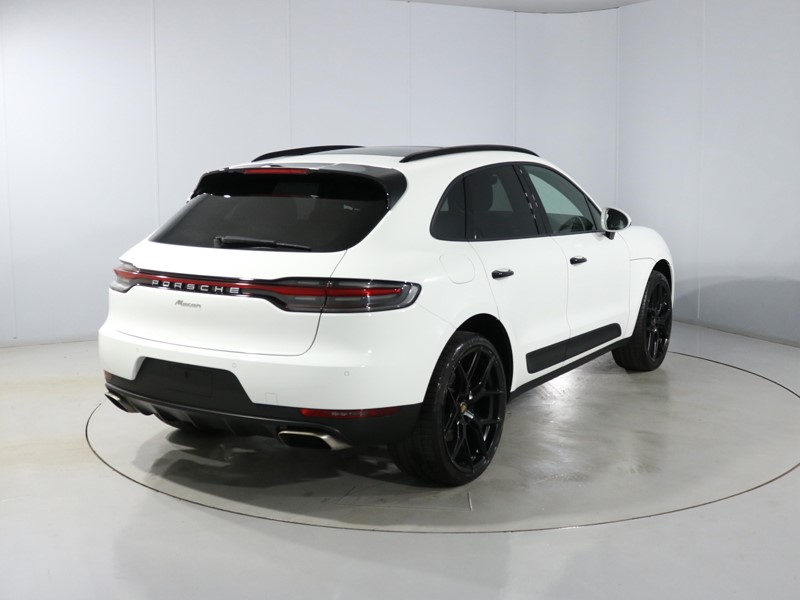 Used Porsche Macan 2020 for sale - 77245243: Photo 49