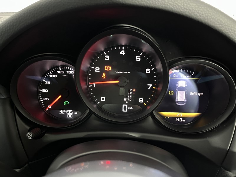 Used Porsche Macan 2020 for sale - 77245243: Photo 9