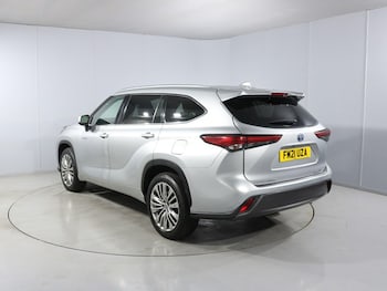 Used Toyota Highlander 2021 for sale - 78108871: Photo