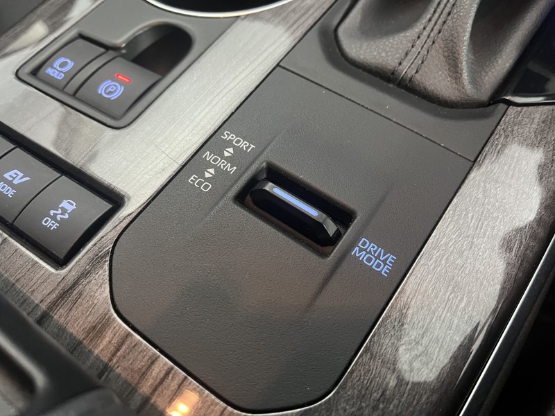 Used Toyota Highlander 2021 for sale - 78108871: Photo 33