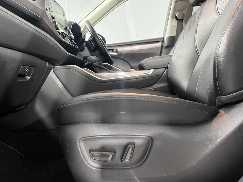 Used Toyota Highlander 2021 for sale - 78108871: Photo 36