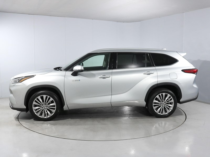 Used Toyota Highlander 2021 for sale - 78108871: Photo 52
