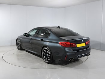 Used BMW M5 2018 for sale - 77950807: Photo