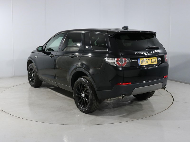 Used Land Rover Discovery Sport 2017 for sale - 78162095: Photo 2