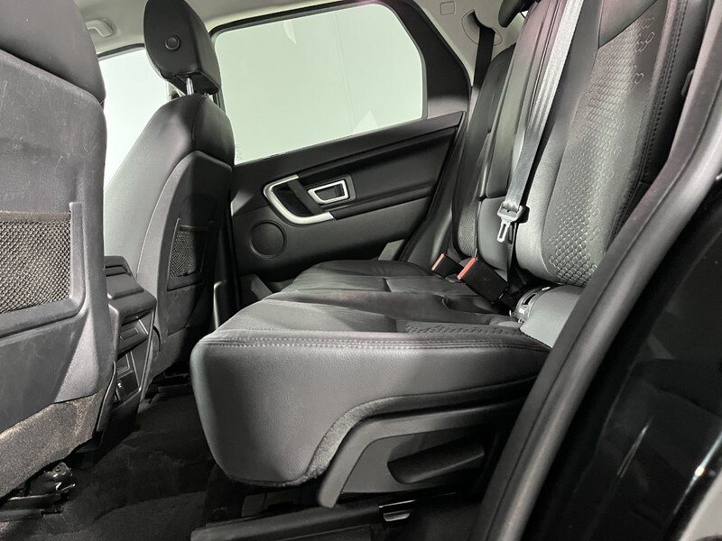 Used Land Rover Discovery Sport 2017 for sale - 78162095: Photo 33