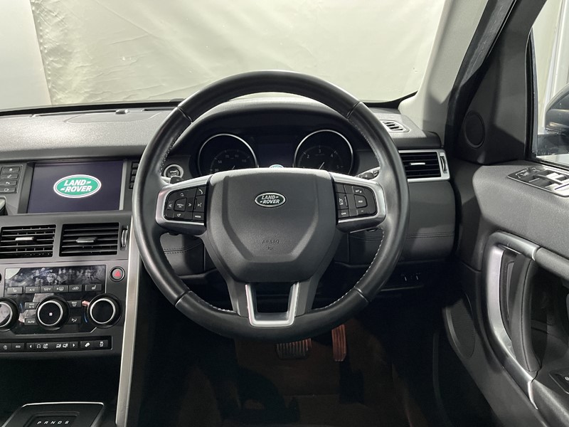 Used Land Rover Discovery Sport 2017 for sale - 78162095: Photo 5