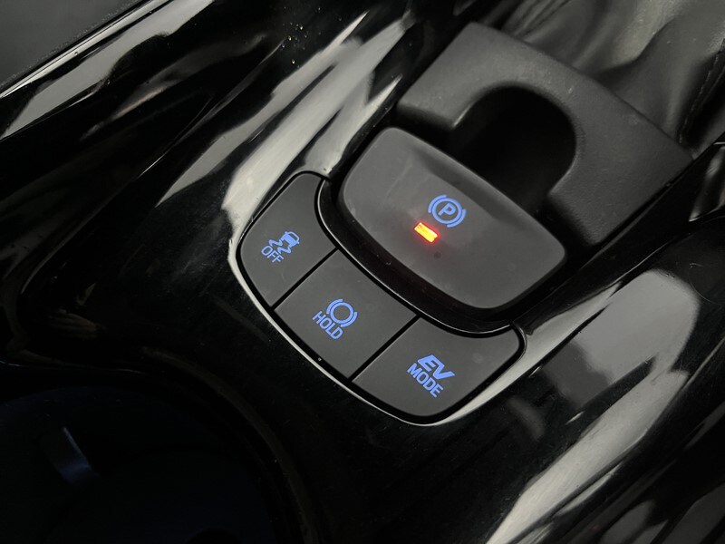 Used Toyota C-HR 2019 for sale - 77665239: Photo 30