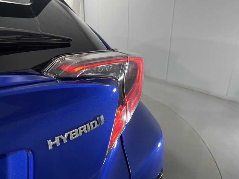 Used Toyota C-HR 2019 for sale - 77665239: Photo 41