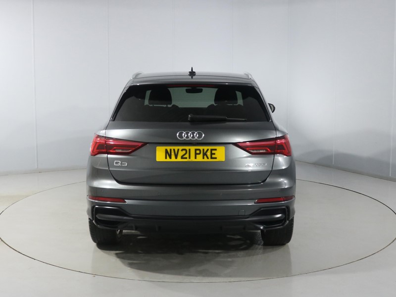 Used Audi Q3 2021 for sale - 76981451: Photo 15