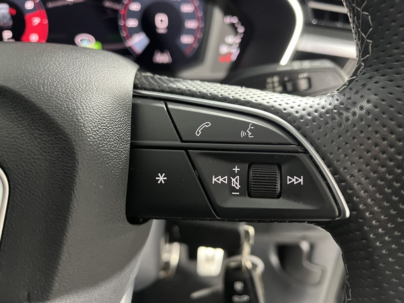 Used Audi Q3 2021 for sale - 76981451: Photo 25