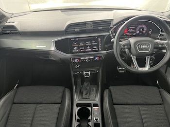 Used Audi Q3 2021 for sale - 76981451: Photo