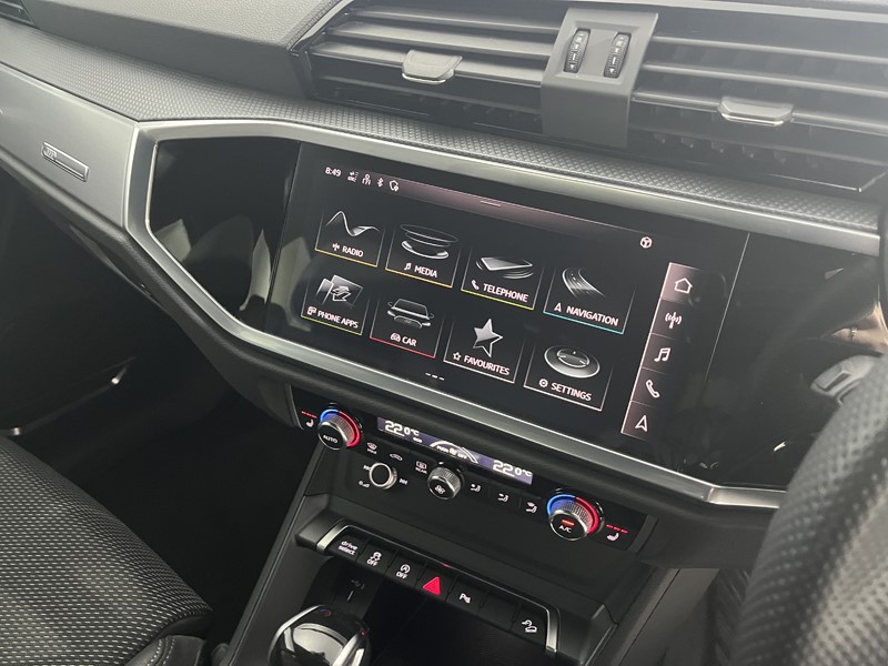 Used Audi Q3 2021 for sale - 76981451: Photo 8