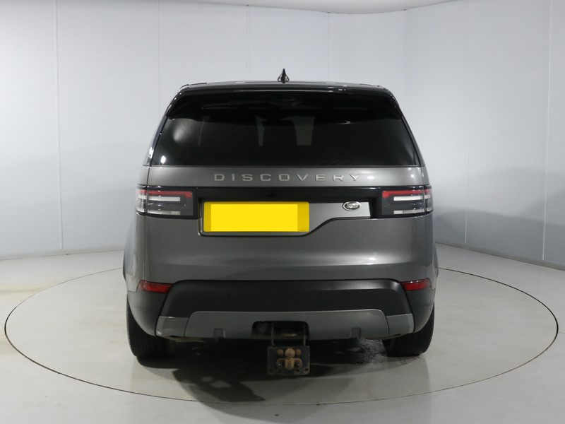 Used Land Rover Discovery 2018 for sale - 77170634: Photo 15