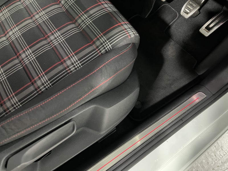 Used Volkswagen Golf 2019 for sale - 77545415: Photo 19