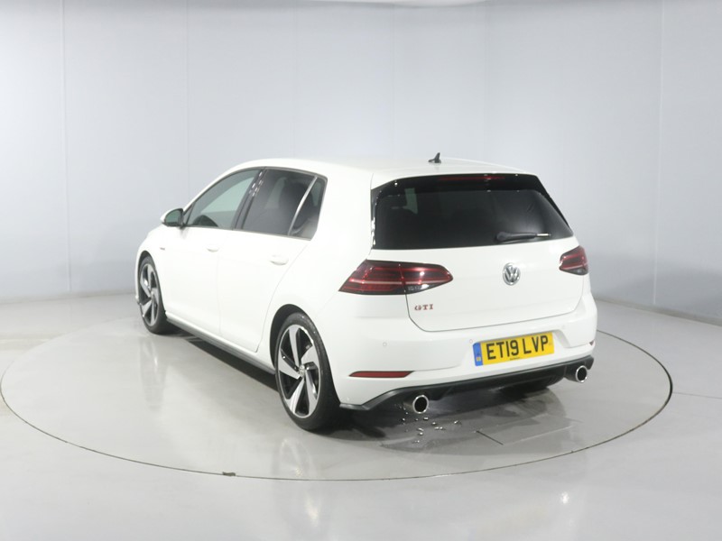 Used Volkswagen Golf 2019 for sale - 77545415: Photo 2