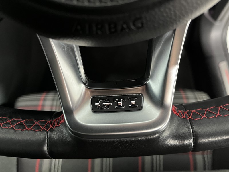 Used Volkswagen Golf 2019 for sale - 77545415: Photo 25