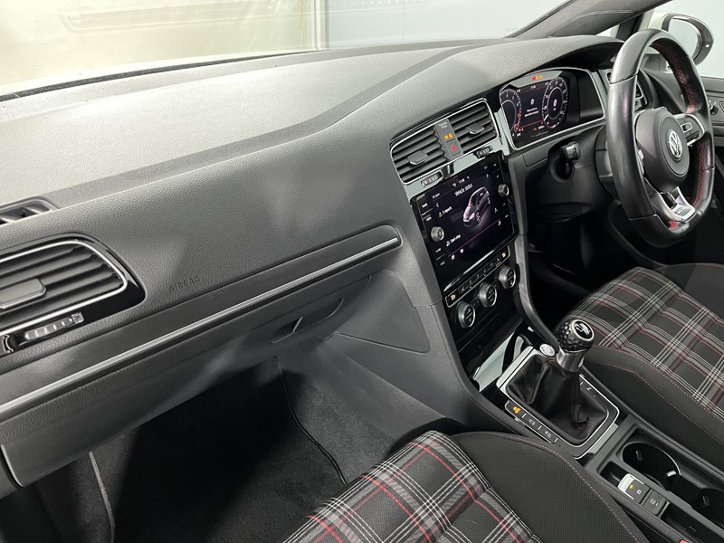 Used Volkswagen Golf 2019 for sale - 77545415: Photo 7