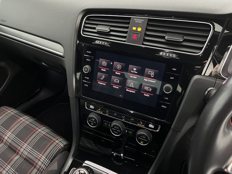 Used Volkswagen Golf 2019 for sale - 77545415: Photo 8