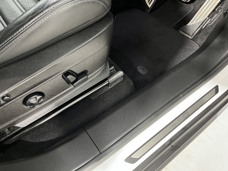 Used Alfa Romeo Stelvio 2020 for sale - 77691013: Photo 20