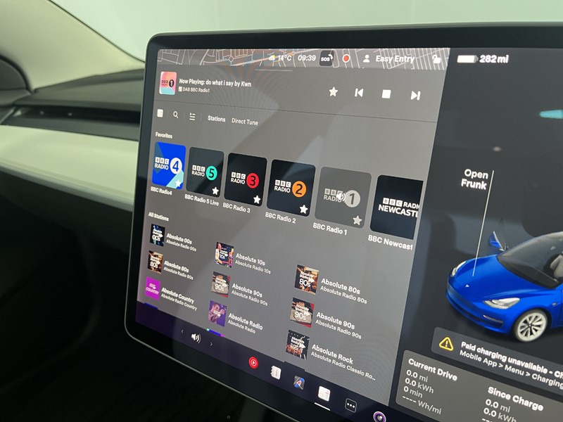 Used Tesla Model 3 2021 for sale - 77093892: Photo 27