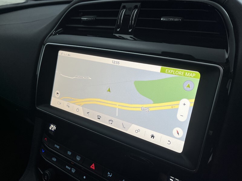 Used Jaguar F-Pace 2020 for sale - 77930977: Photo 18