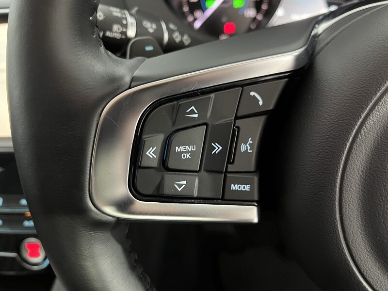 Used Jaguar F-Pace 2020 for sale - 77930977: Photo 24