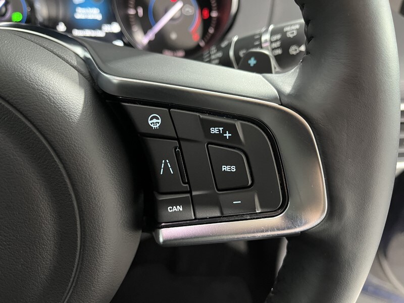 Used Jaguar F-Pace 2020 for sale - 77930977: Photo 25