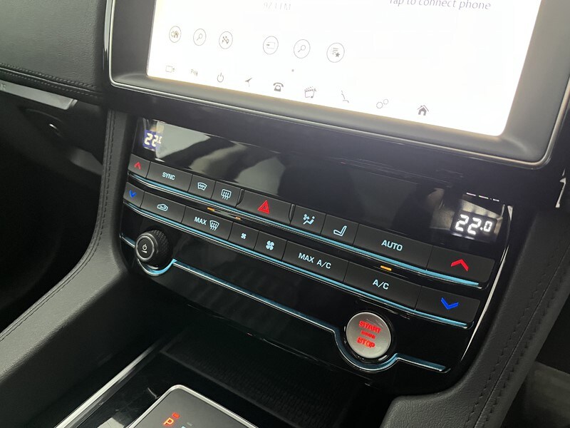 Used Jaguar F-Pace 2020 for sale - 77930977: Photo 31