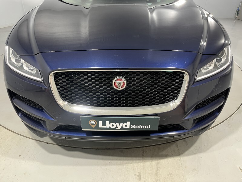 Used Jaguar F-Pace 2020 for sale - 77930977: Photo 41