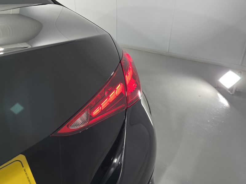 Used Mercedes-Benz C Class 2023 for sale - 76981037: Photo 44