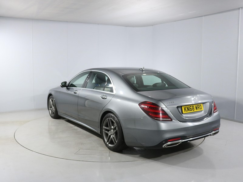 Used Mercedes-Benz S Class 2018 for sale - 77718096: Photo 2