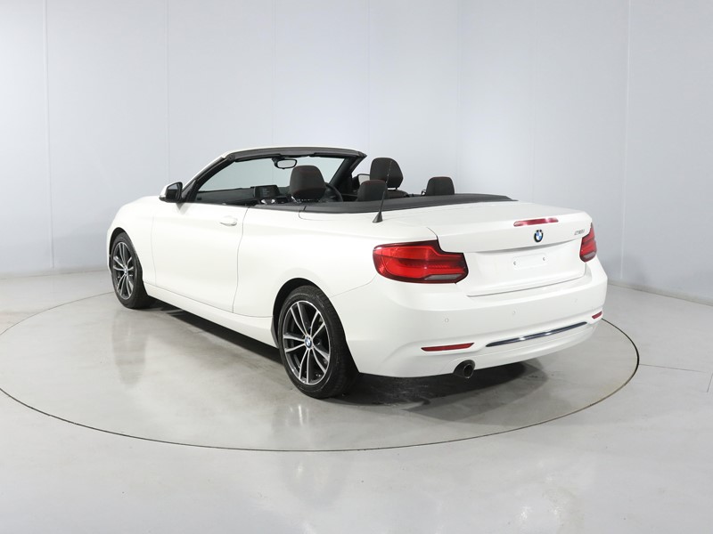 Used BMW 2 Series 2018 for sale - 77834030: Photo 2