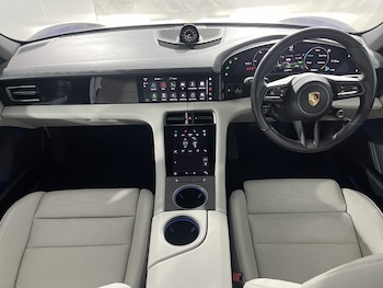 Used Porsche Taycan 2021 for sale - 79456747: Photo