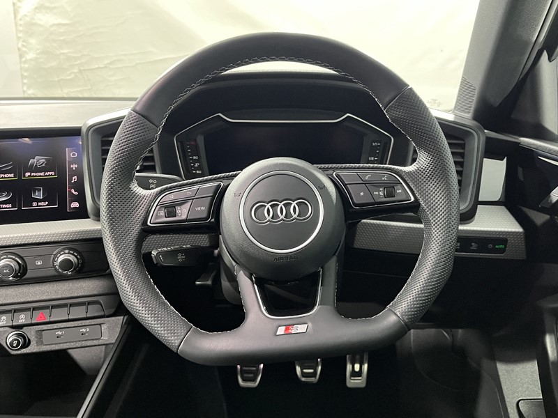 Used Audi A1 2023 for sale - 77930970: Photo 5