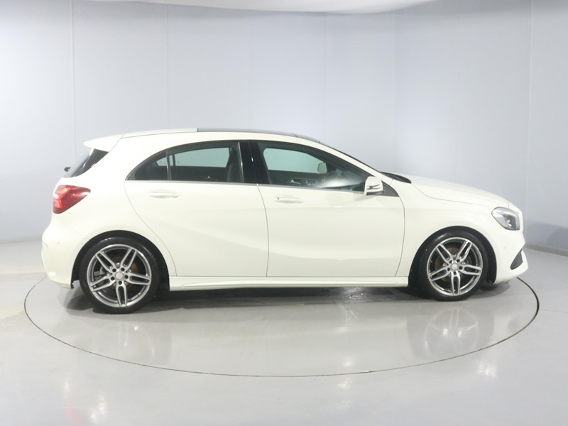 Used Mercedes-Benz A-Class 2017 for sale - 77592371: Photo 4