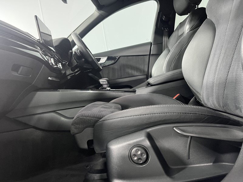 Used Audi A4 2022 for sale - 76981136: Photo 32