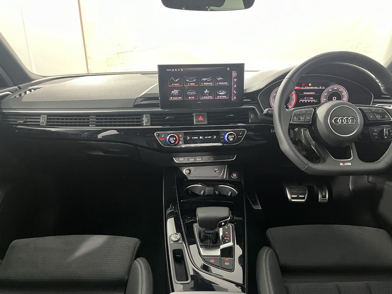 Used Audi A4 2022 for sale - 76981136: Photo 4