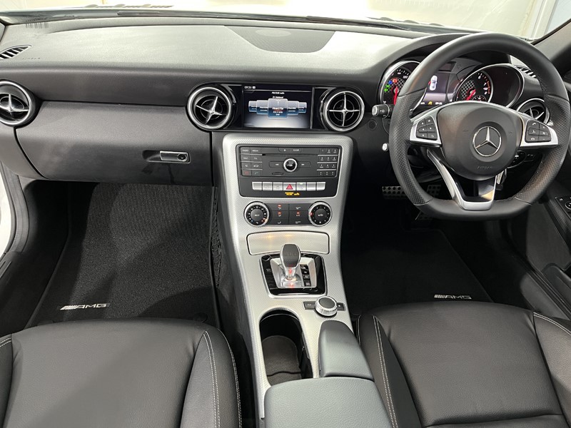 Used Mercedes-Benz SLC 2017 for sale - 77665217: Photo 4