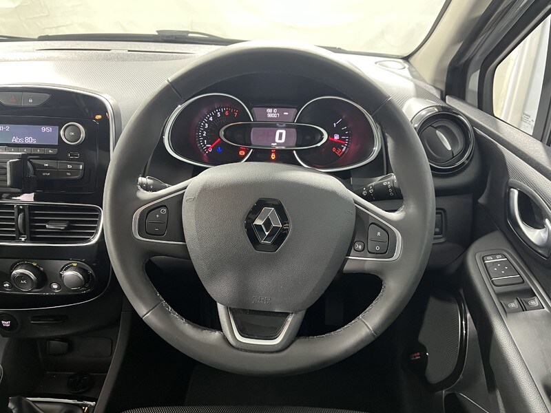 Used Renault Clio 2019 for sale - 77589850: Photo 6