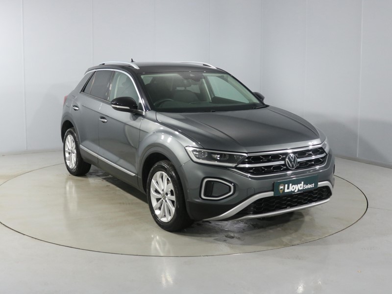 Used Volkswagen T-Roc 2022 for sale - 77665223: Photo 1