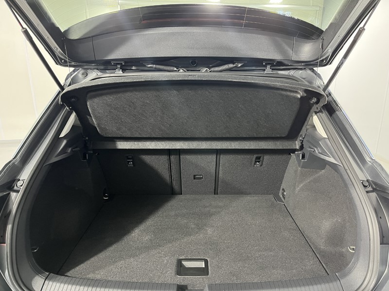 Used Volkswagen T-Roc 2022 for sale - 77665223: Photo 13