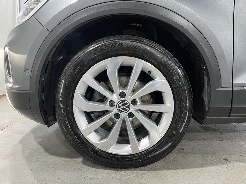 Used Volkswagen T-Roc 2022 for sale - 77665223: Photo 14