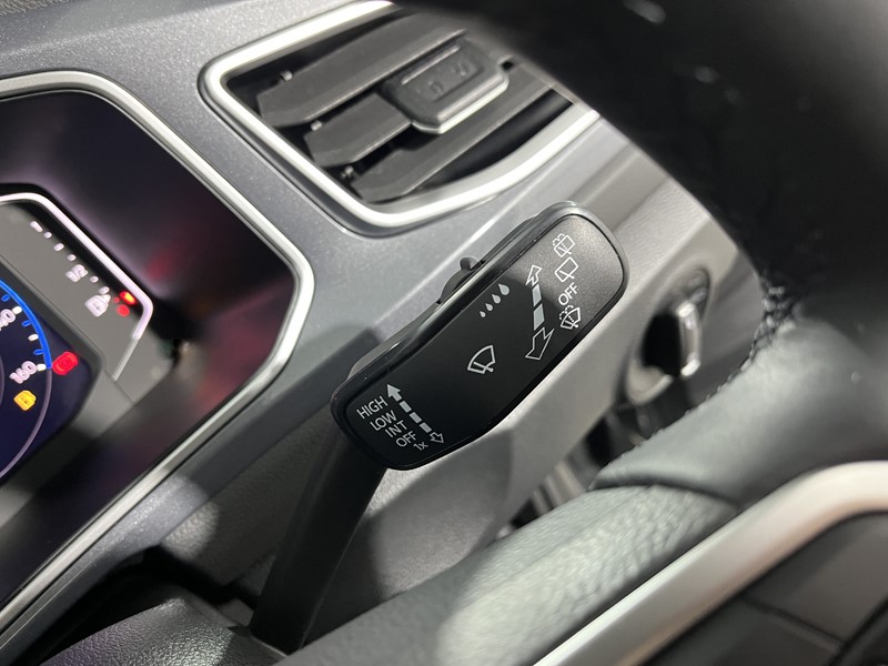 Used Volkswagen T-Roc 2022 for sale - 77665223: Photo 24