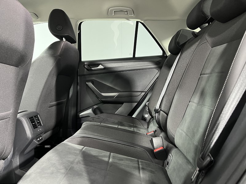 Used Volkswagen T-Roc 2022 for sale - 77665223: Photo 32